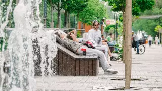 Жара до 43 градусов и дожди: погода на выходные в Казахстане