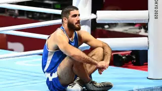 Протестовавшего на ринге боксера дисквалифицировали на Олимпиаде-2020