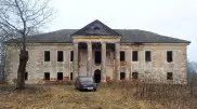 Старинную усадьбу продают за пять тысяч тенге в Беларуси