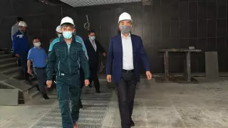 Сагинтаев проверил темпы строительства метро и магистральных дорог Алматы