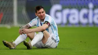 "Манчестер Сити" не будет бороться за Месси - СМИ