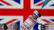 75 процентов взрослого населения полностью вакцинировали в Британии