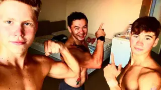 Казахстанцы оказались на карантине в Турции и превратили госпиталь в фитнес-зал