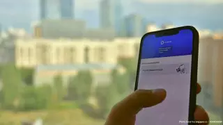 Будут ли детей запускать в школы и детсады по Ashyq