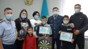 10-летних мальчиков наградили за поиск девочки в Усть-Каменогорске