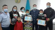 10-летних мальчиков наградили за поиск девочки в Усть-Каменогорске