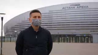 Спортивные болельщики провели в столице акцию в поддержку вакцинации