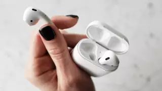 История с покупкой AirPods акиматом Алматинской области получила продолжение