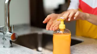 Жители микрорайона в Алматы пожаловались на отсутствие воды