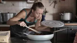 Врач объяснила причины искажения запахов при COVID-19