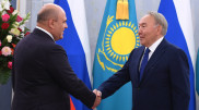 Назарбаев предложил России развивать совместные предприятия в ВПК