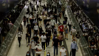 Парламент Китая одобрил поправки о третьем ребенке