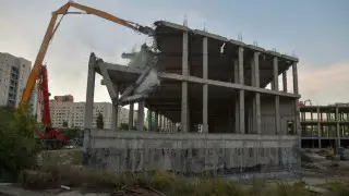Названа причина сноса здания в центре Нур-Султана