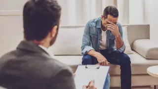 "Вежливость здесь неуместна". Профессионал о том, как выбрать хорошего психолога