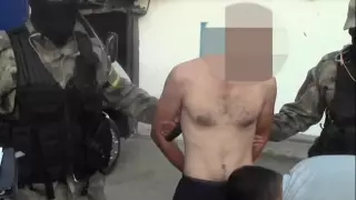 Задержание подозреваемых в нападении на продуктовые склады попало на видео в ЗКО