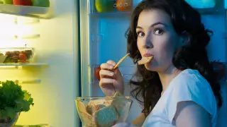 Чего нельзя делать на голодный желудок, рассказала диетолог