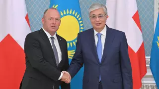 Токаев принял спикера парламента Швейцарии в Акорде