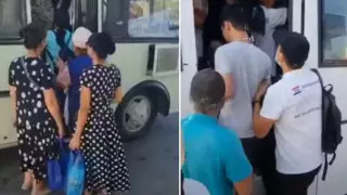Давку в автобусах сняли на видео в Актау