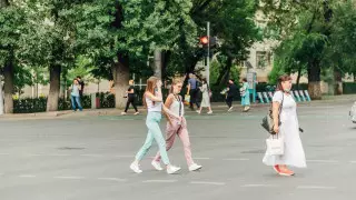 Спад заболеваемости COVID-19 продолжился в Казахстане