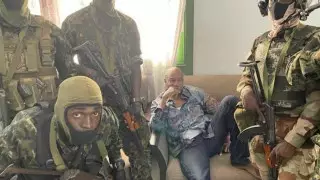 Лидер переворота подтвердил арест президента Гвинеи