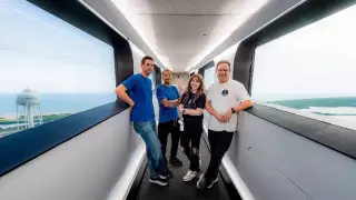 SpaceX назначила дату запуска первой гражданской космической миссии