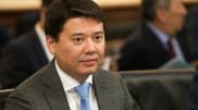 Казахстанский министр пересел на электрокар