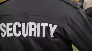 Охранники бара напали на мониторинговую группу в Павлодаре