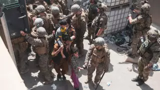 США эвакуировали людей из Афганистана впервые после вывода войск