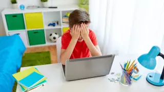 "Мұндай адаммен қарым-қатынасты үзген дұрыс". Психолог кімдер кибербуллинг жасайтынын айтты