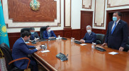 Премьер Мамин представил нового акима Мангистау