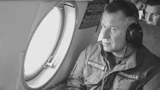 Глава МЧС России Евгений Зиничев погиб, спасая человека