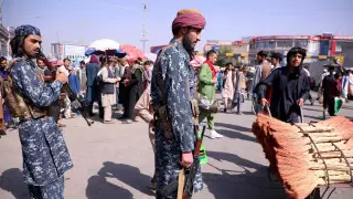 Талибы призвали страны возобновить работу посольств в Афганистане