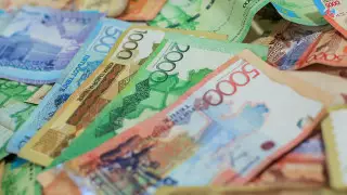 Грозит ли Казахстану девальвация тенге, ответили эксперты