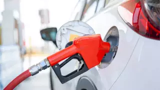 Бензин казахстанцы смогут получать дешевле