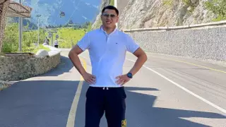 Никто не попал. Казахстанский боксер показал, как дрался с прохожими в Алматы