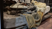 Потолок обрушился в спальне жильцов двухэтажки в Усть-Каменогорске