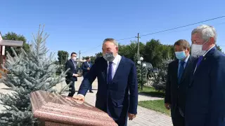 Нурсултан Назарбаев посетил село Альжан ана