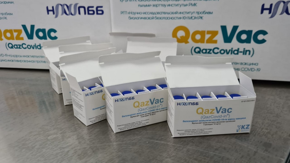 Миллион доз вакцины QazVac будут разливать в Алматинской области