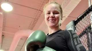 Кыргызская звезда UFC прокомментировала слова Хабиба о ринг-герлз