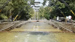 На плохую работу фонтана "Неделька" после ремонта пожаловались алматинцы