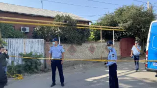 Сестра нового хозяина дома чудом осталась жива - очевидец стрельбы в Алматы