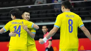 Казахстан разгромил Таиланд и вышел в четвертьфинал ЧМ по футзалу