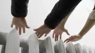 С включением отопления может ухудшиться самочувствие - врач