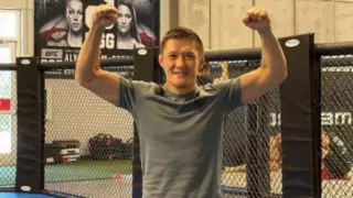 Жалгас Жумагулов назвал дату поединка с ангольским бойцом