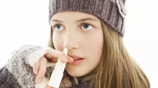 Врач предупредил об опасности насморка