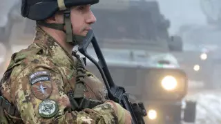 Силы НАТО прибыли на границу Косово и Сербии