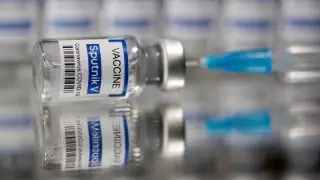 Посол США в Казахстане не смог ответить на вопрос о "Спутнике V"