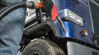 Вице-министр прокомментировал проблемы с дизтопливом в Казахстане