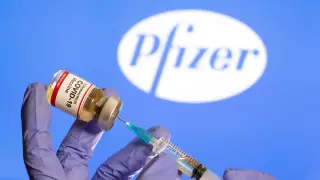 Вакцину Pfizer могут доставить в Алматы к концу октября