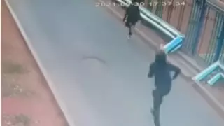 Побежавшего за девочкой молодого парня приняли за педофила в Балхаше